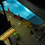 Kaya فندق