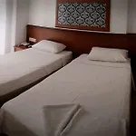 فندق Kaya 4*